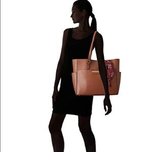 ✨3xHP✨Brumi Tote with Scarf & Drop In Bag✨